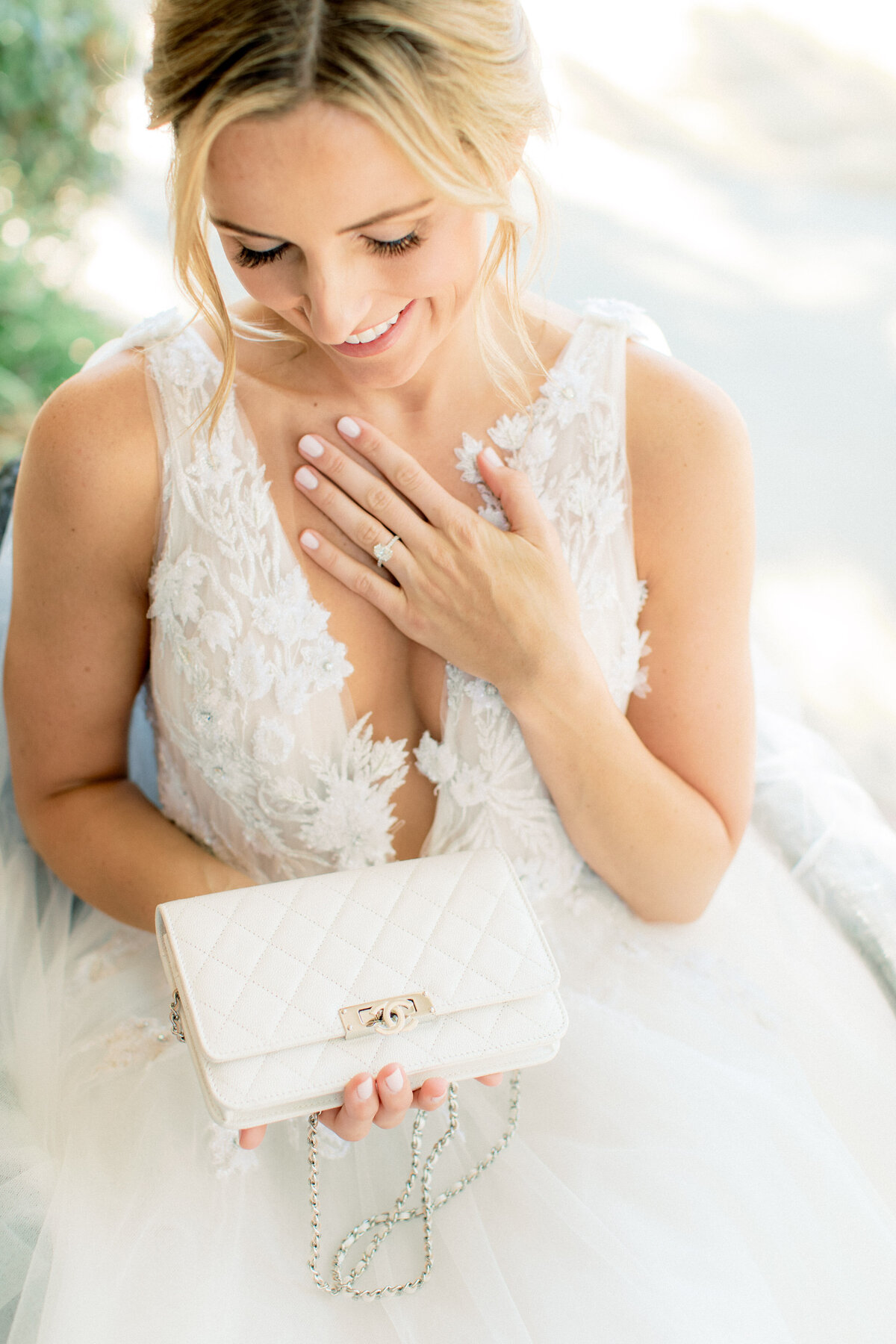 Bride reading a handwritten letter