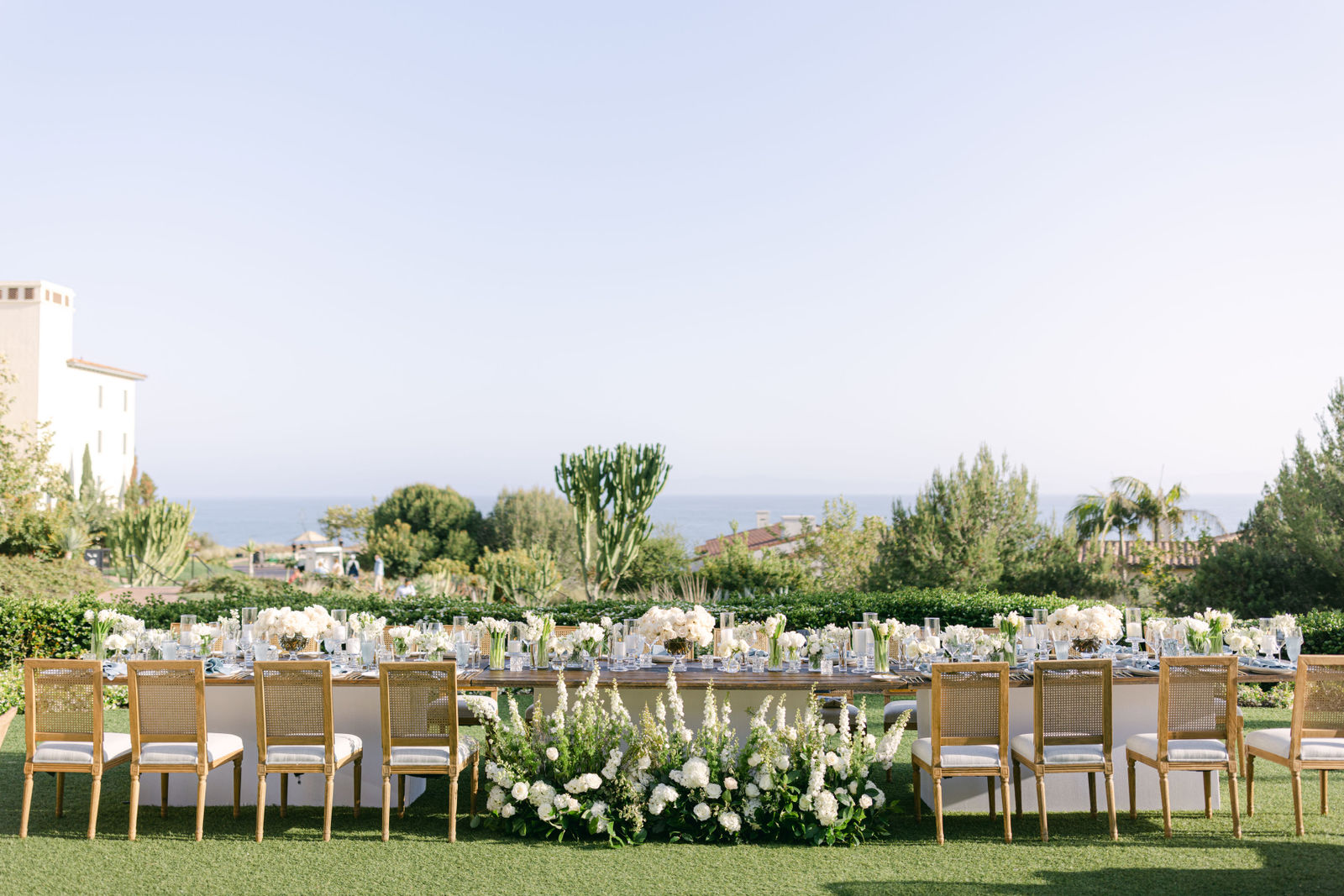 One long table on the bluff above the Pacific at Terranea Resort